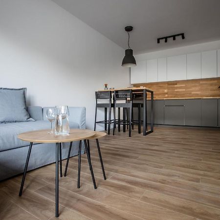 Longinus Apartament Boleslawiec  Luaran gambar